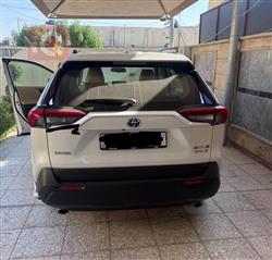 تۆیۆتا ڕاڤ 4